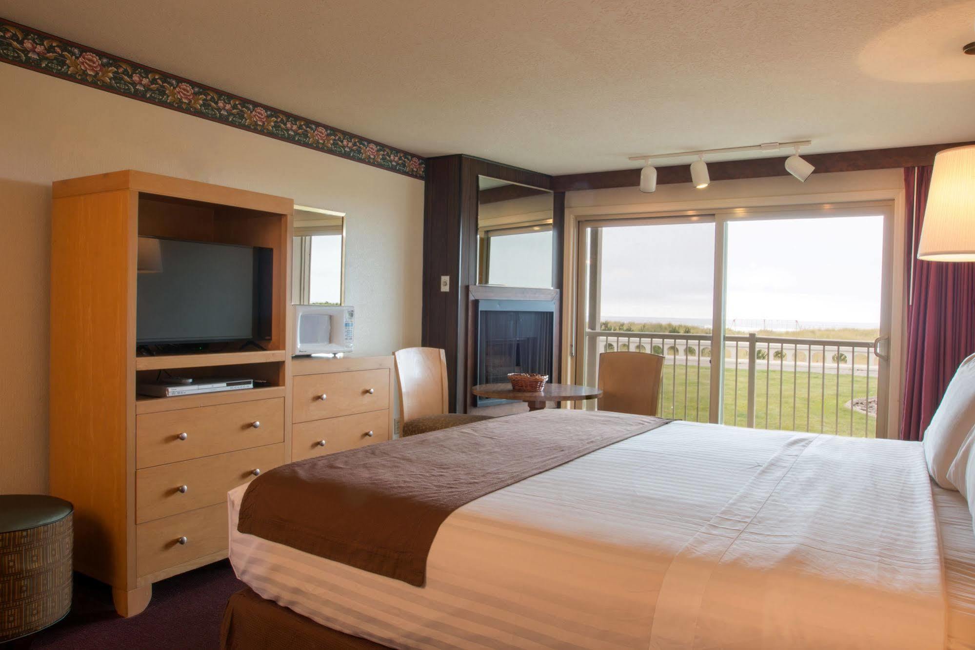 סיסייד Hi Tide Oceanfront Inn מראה חיצוני תמונה